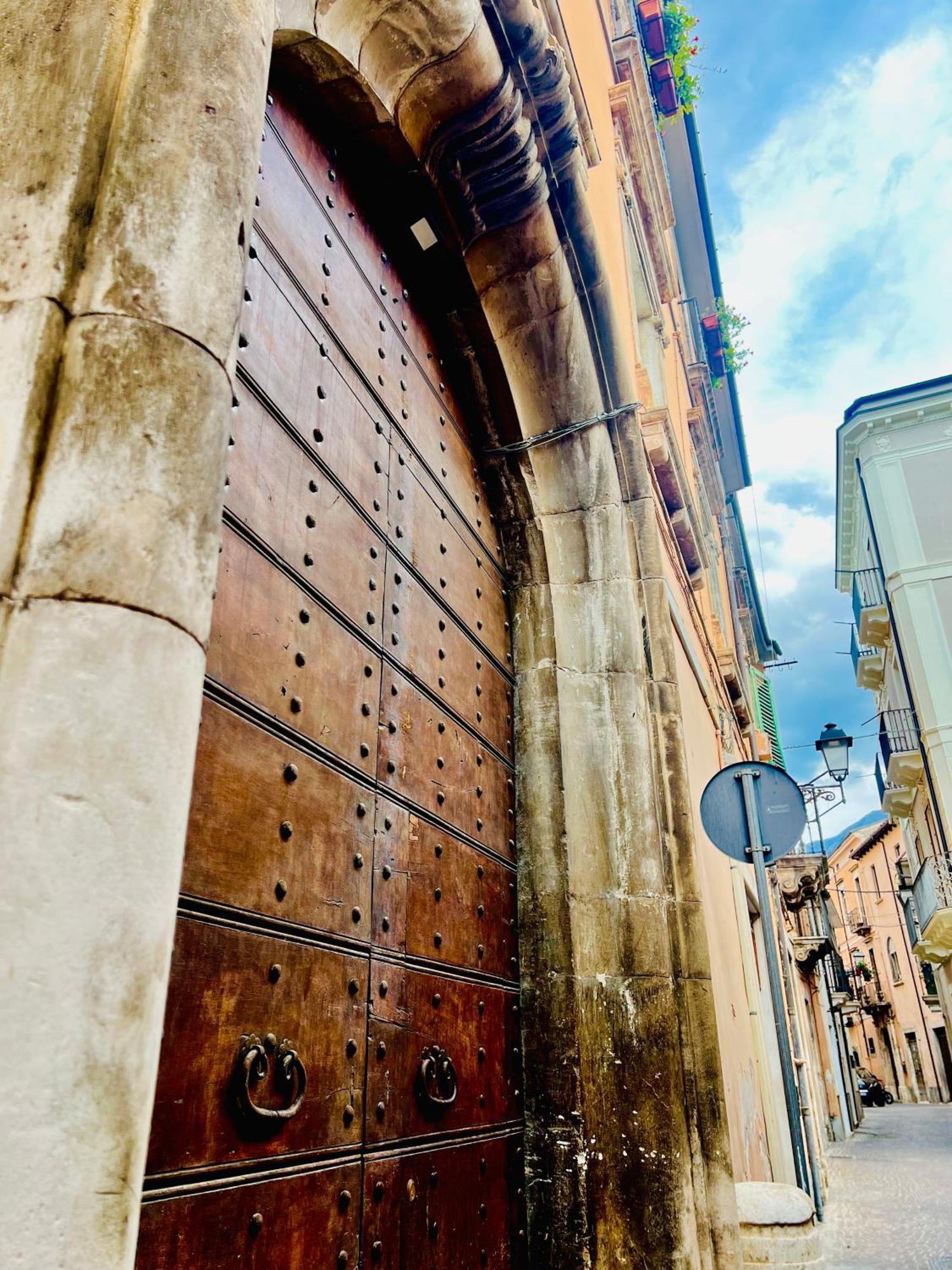 Regina D'Aragona Casa Vacanze Sulmona Luaran gambar